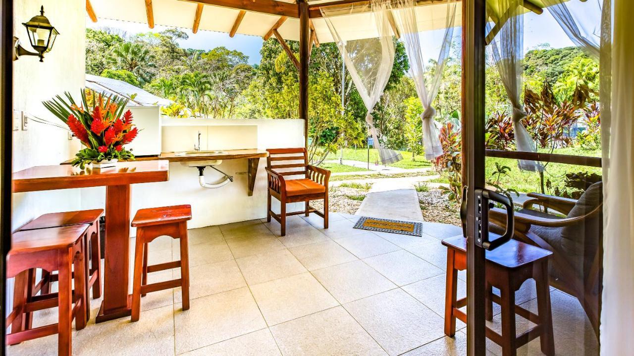 Hotel Villas Rio Mar Dominical Bagian luar foto