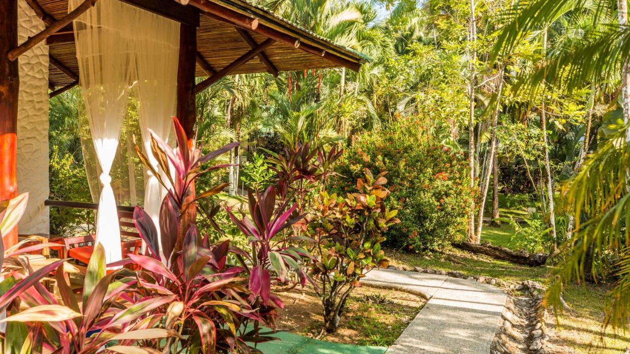 Hotel Villas Rio Mar Dominical Bagian luar foto