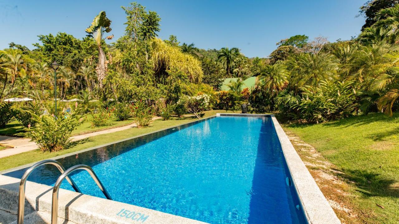 Hotel Villas Rio Mar Dominical Bagian luar foto