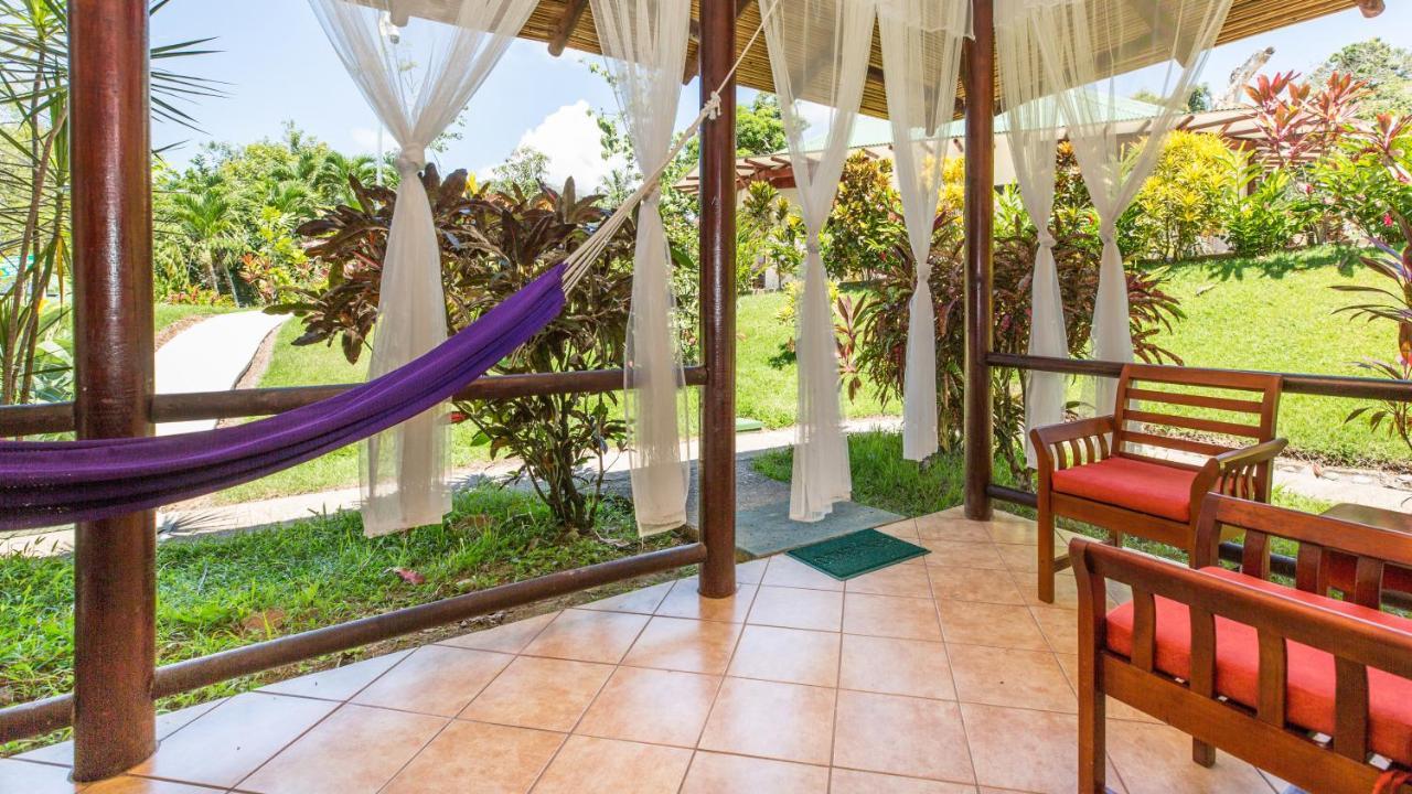 Hotel Villas Rio Mar Dominical Bagian luar foto